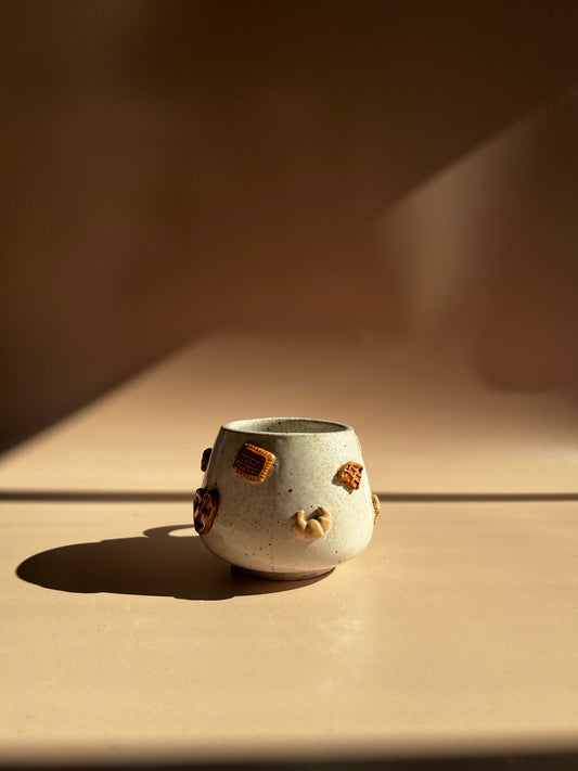 Croissant Club . Pebble Mug