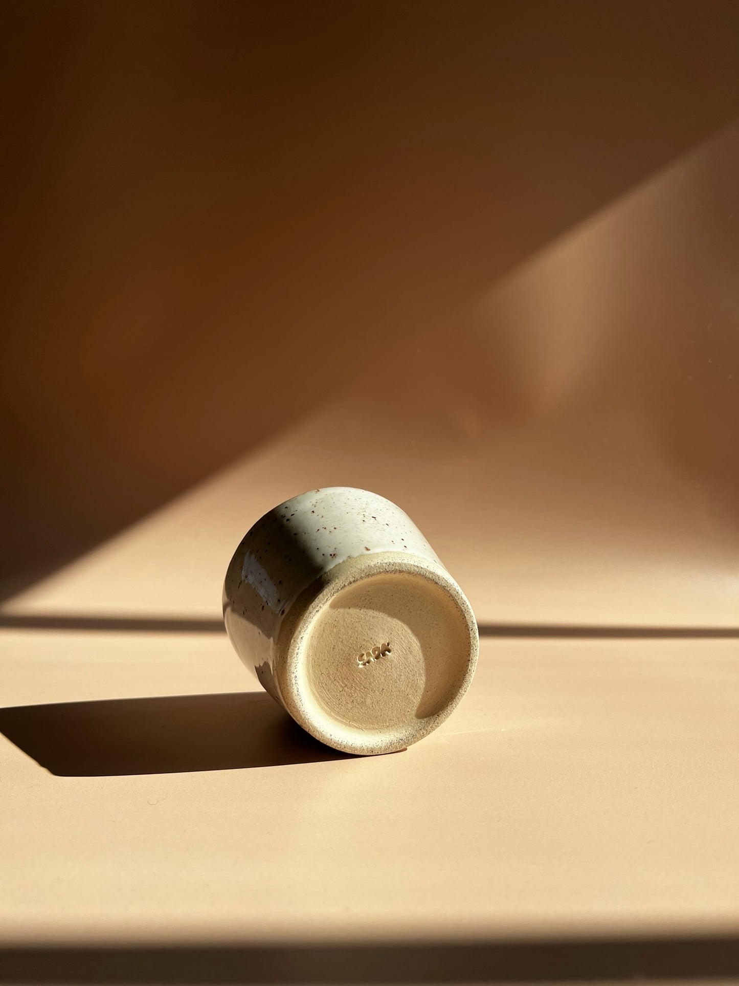 Golden Shell . Halo Mug