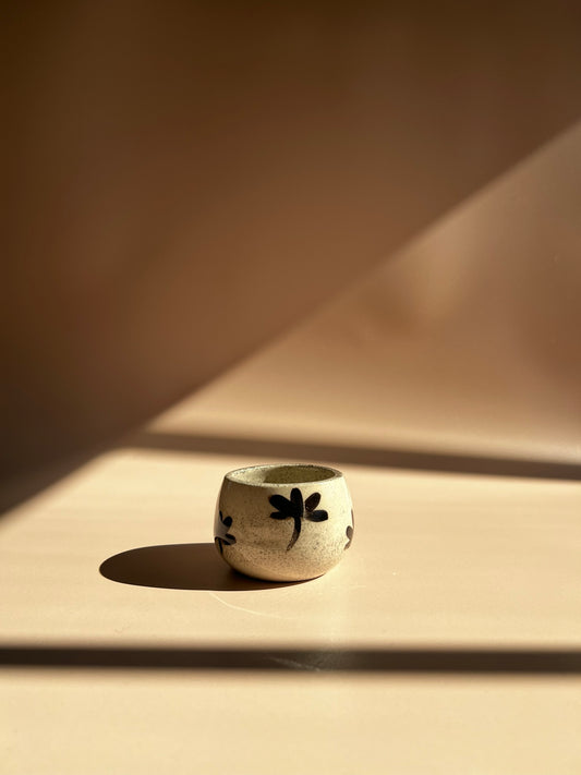 Pre- Order . Noir Petal . Pebble Mini Mug