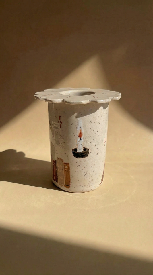 Cozy Moments . Vase & Candle and Incense Burner