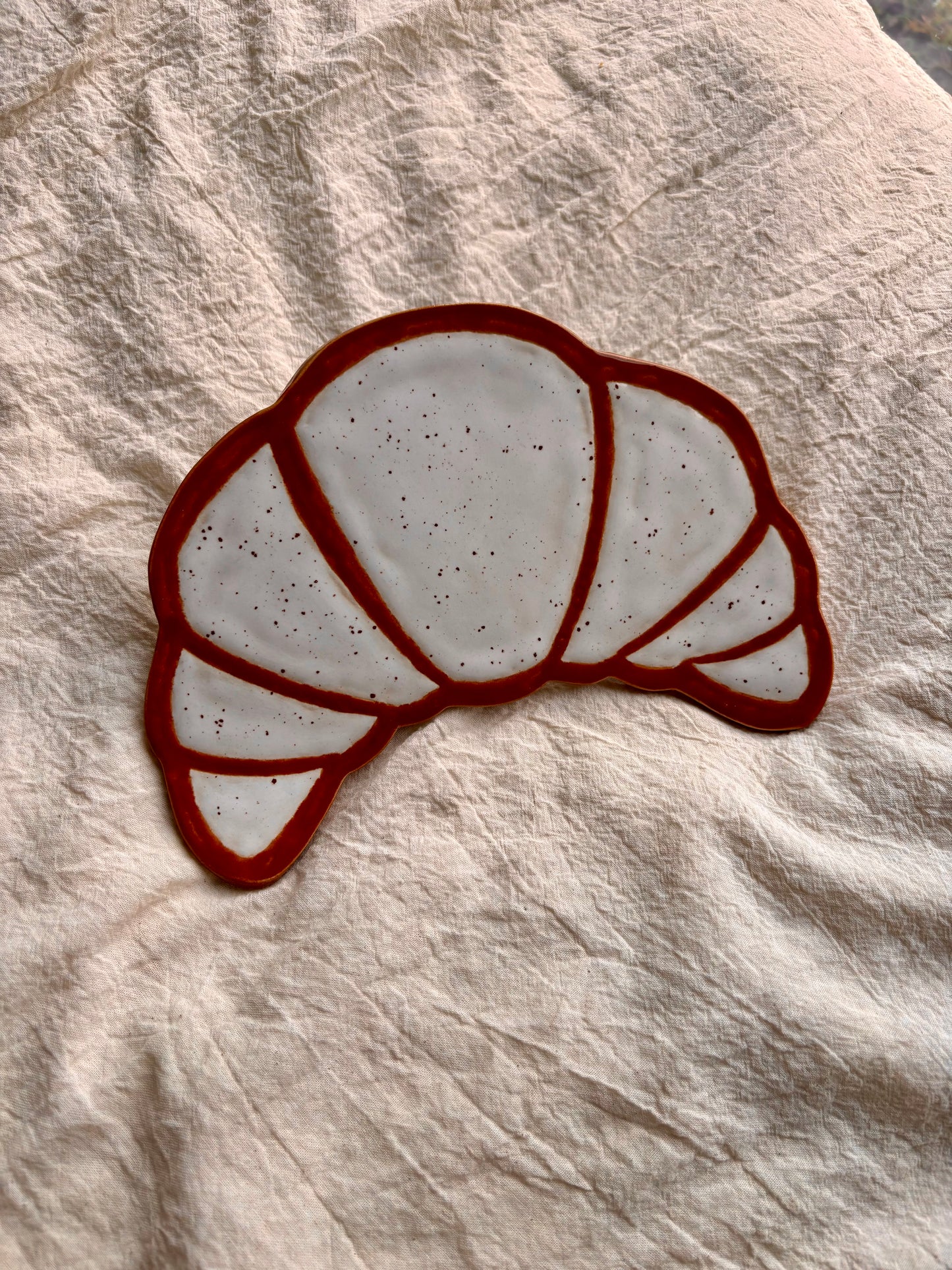 Croissant Club . Serving Plate