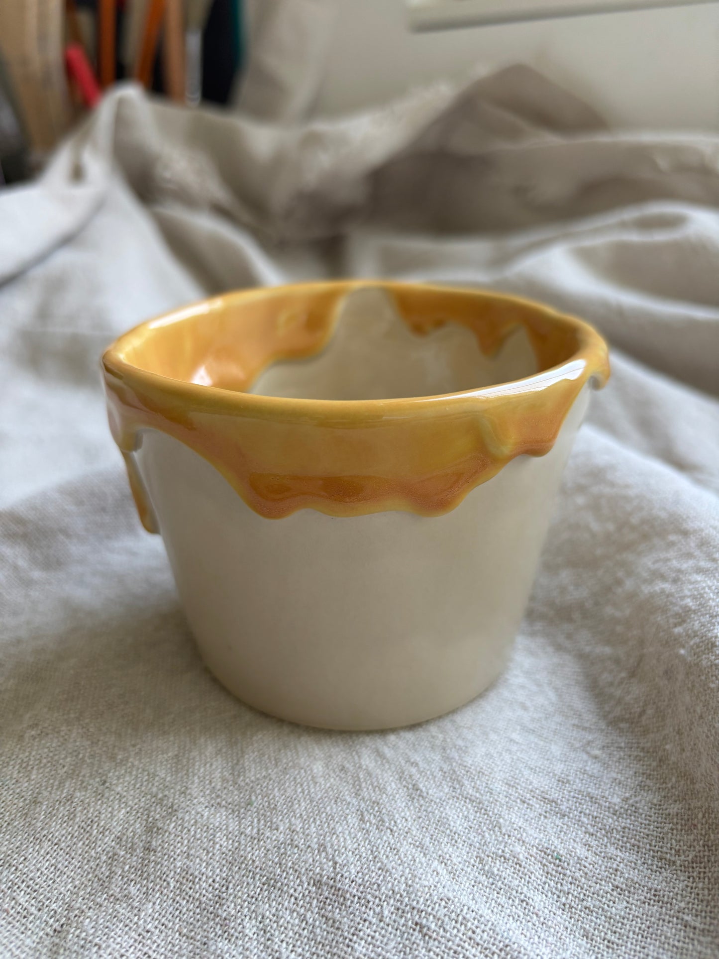 Croissant Club. Tasse Halo