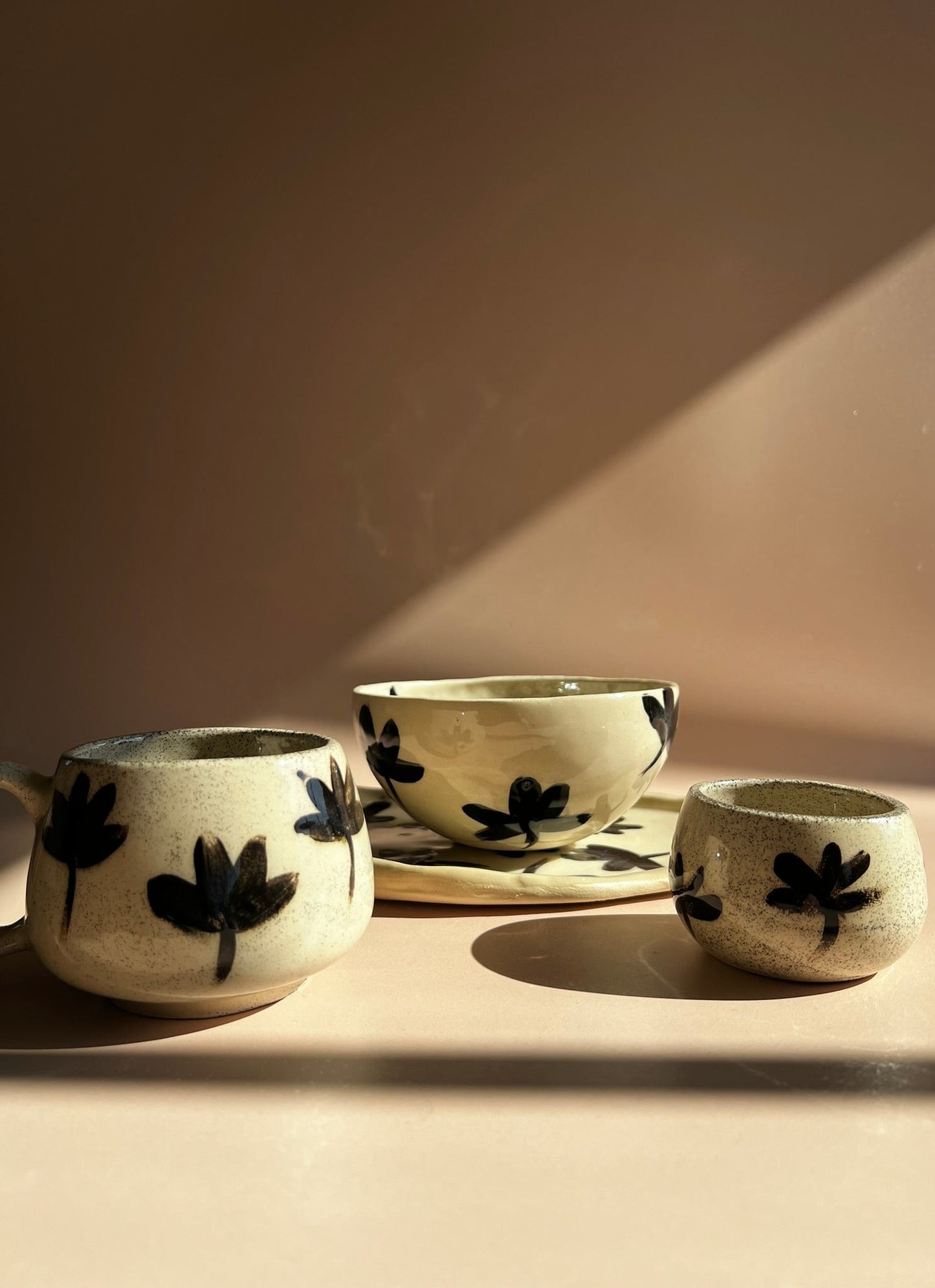 Pre- Order . Noir Petal . Pebble Mini Mug