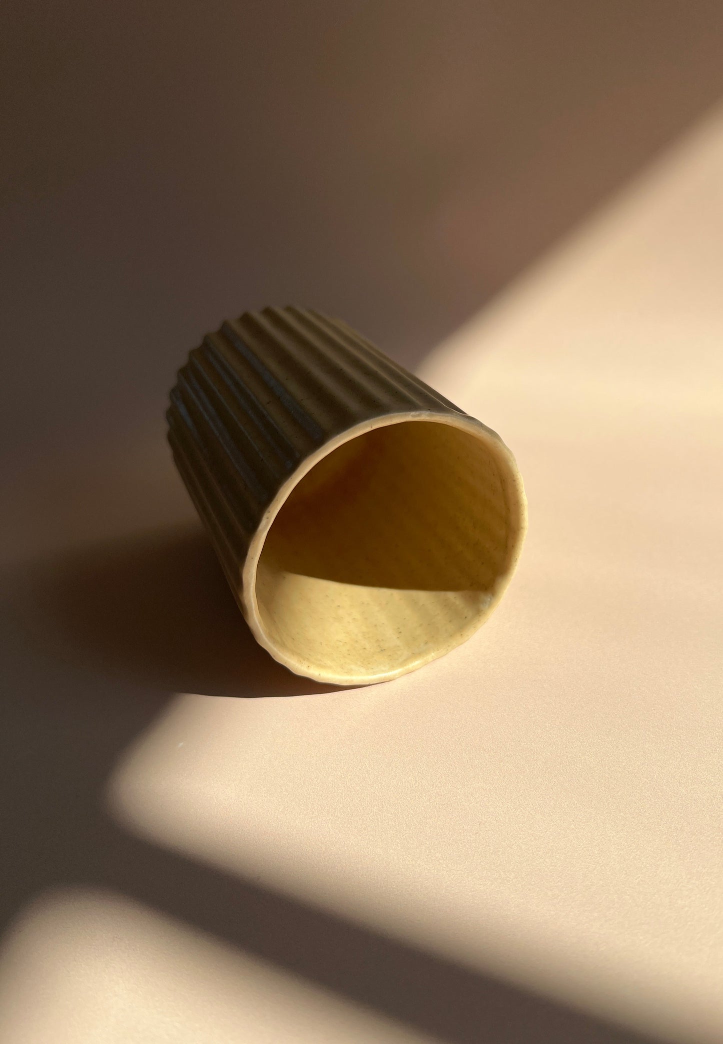Sandstone Granite. Stria Mug