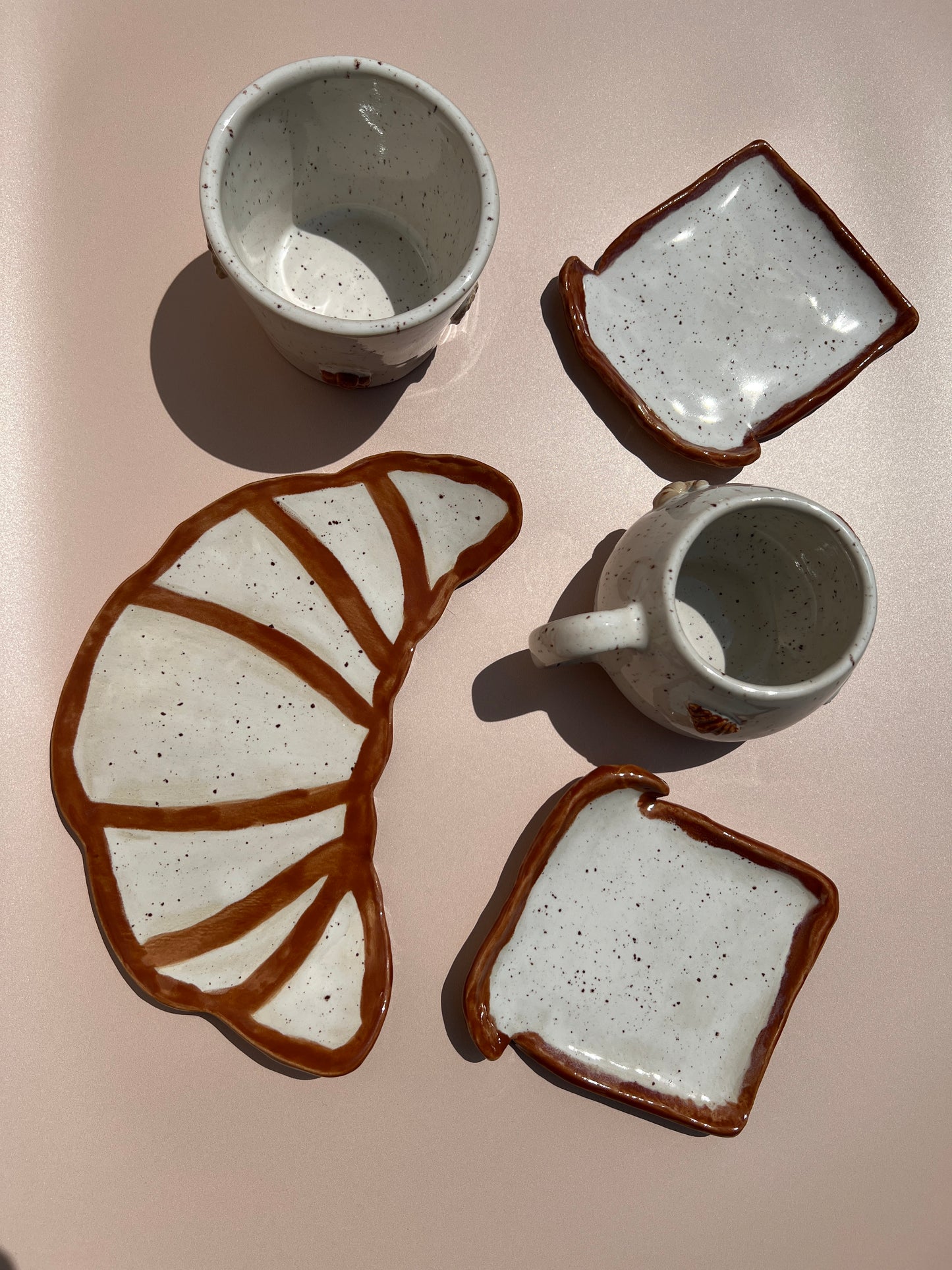 Croissant Club . Pebble Mug