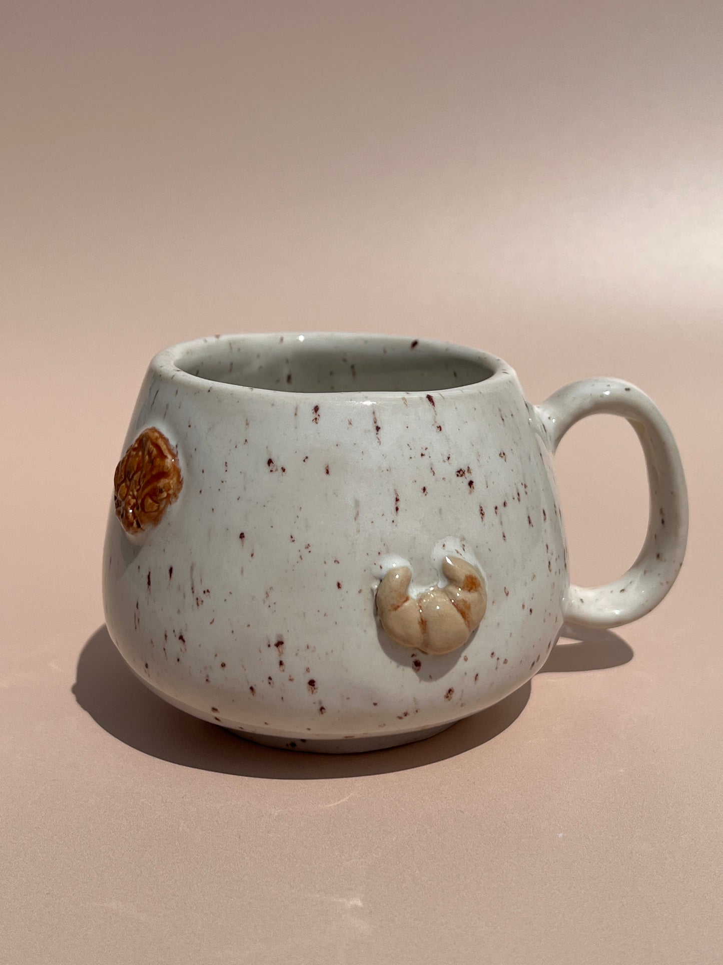 Croissant Club . Pebble Mug