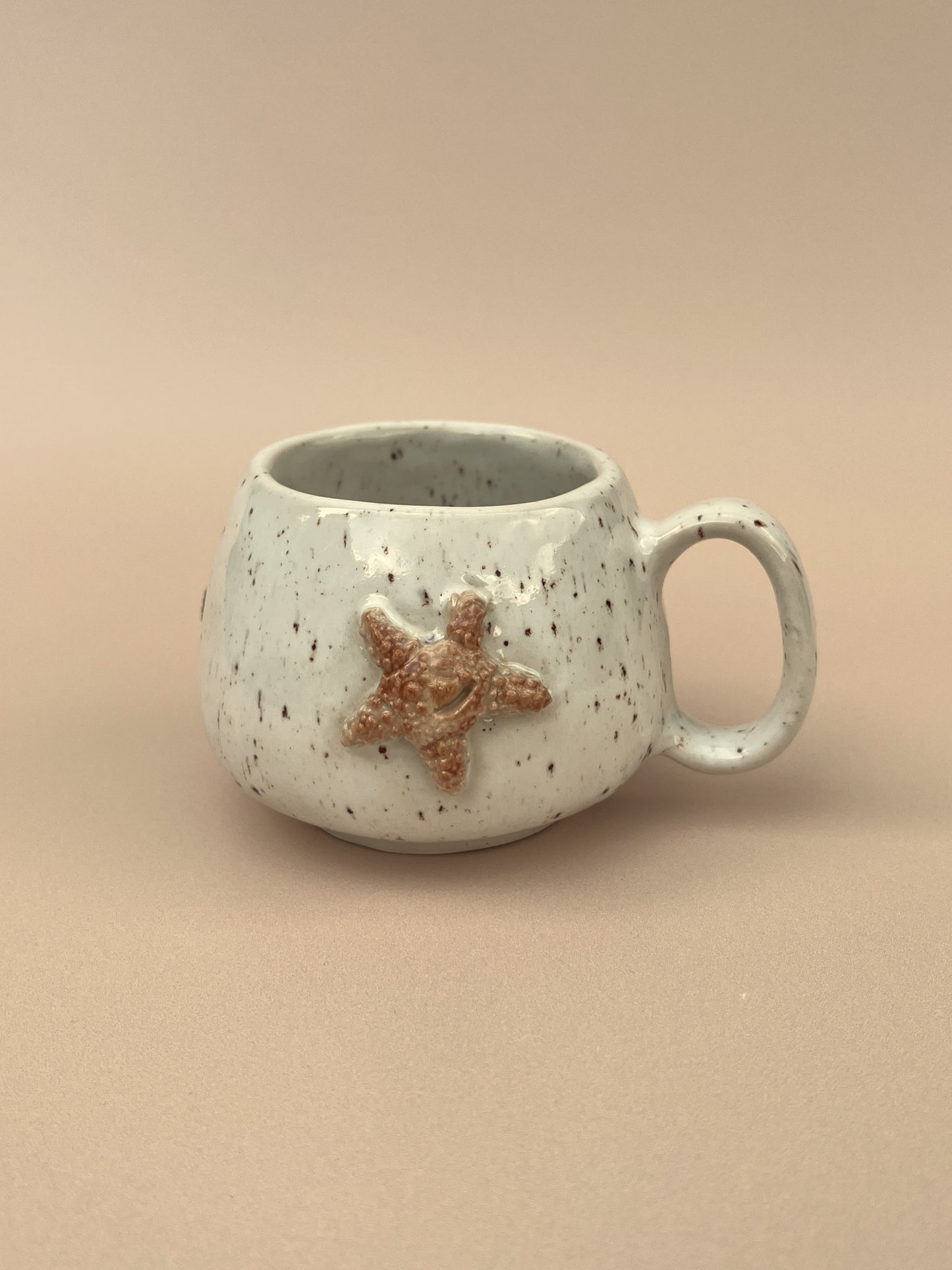 Seaside . Pebble Mug