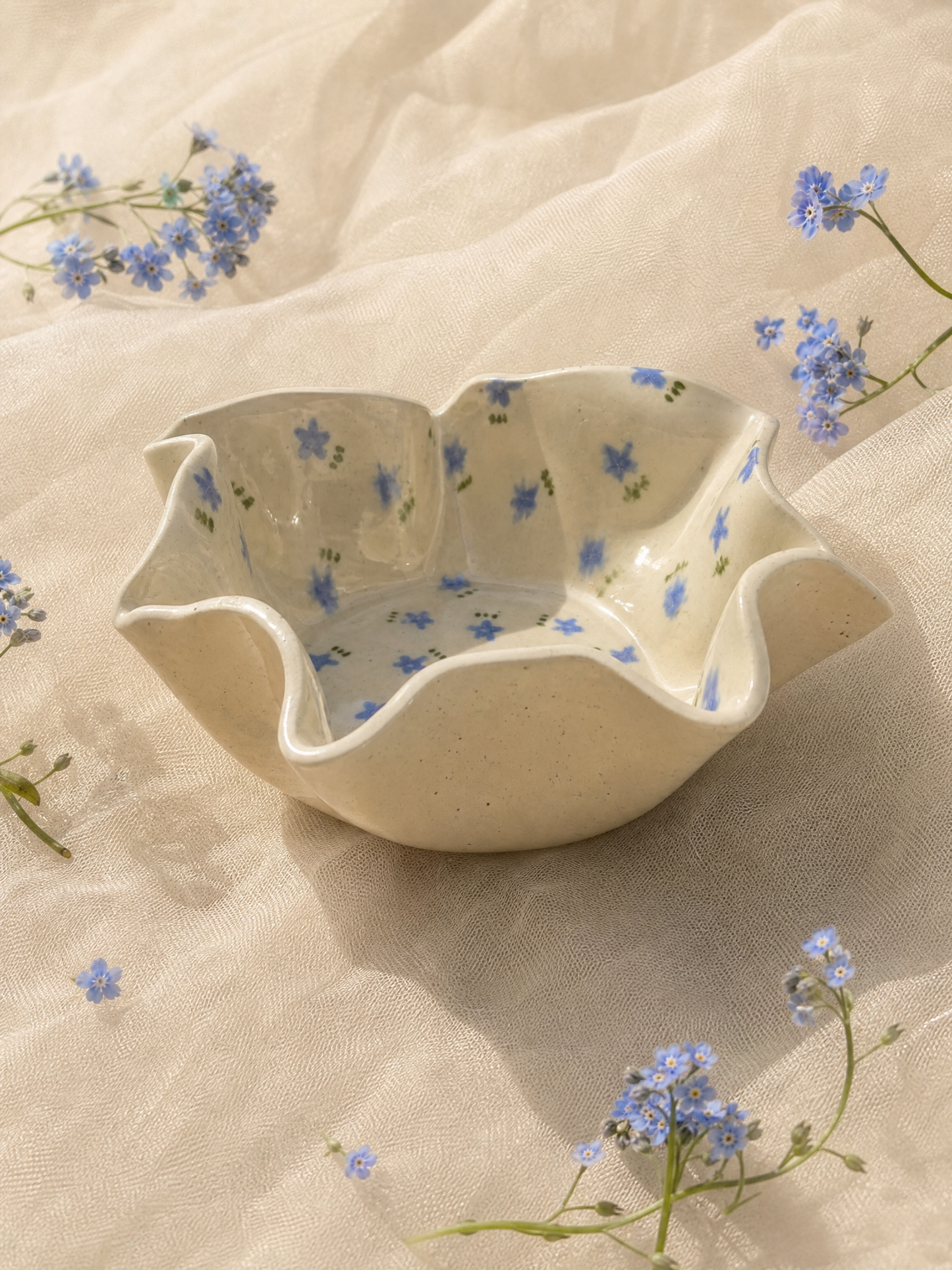Wavy Nest . Bowl