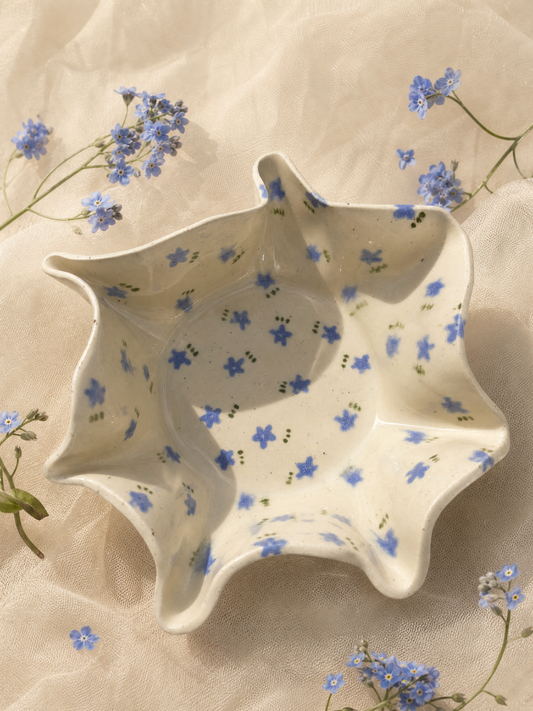 Wavy Nest . Bowl