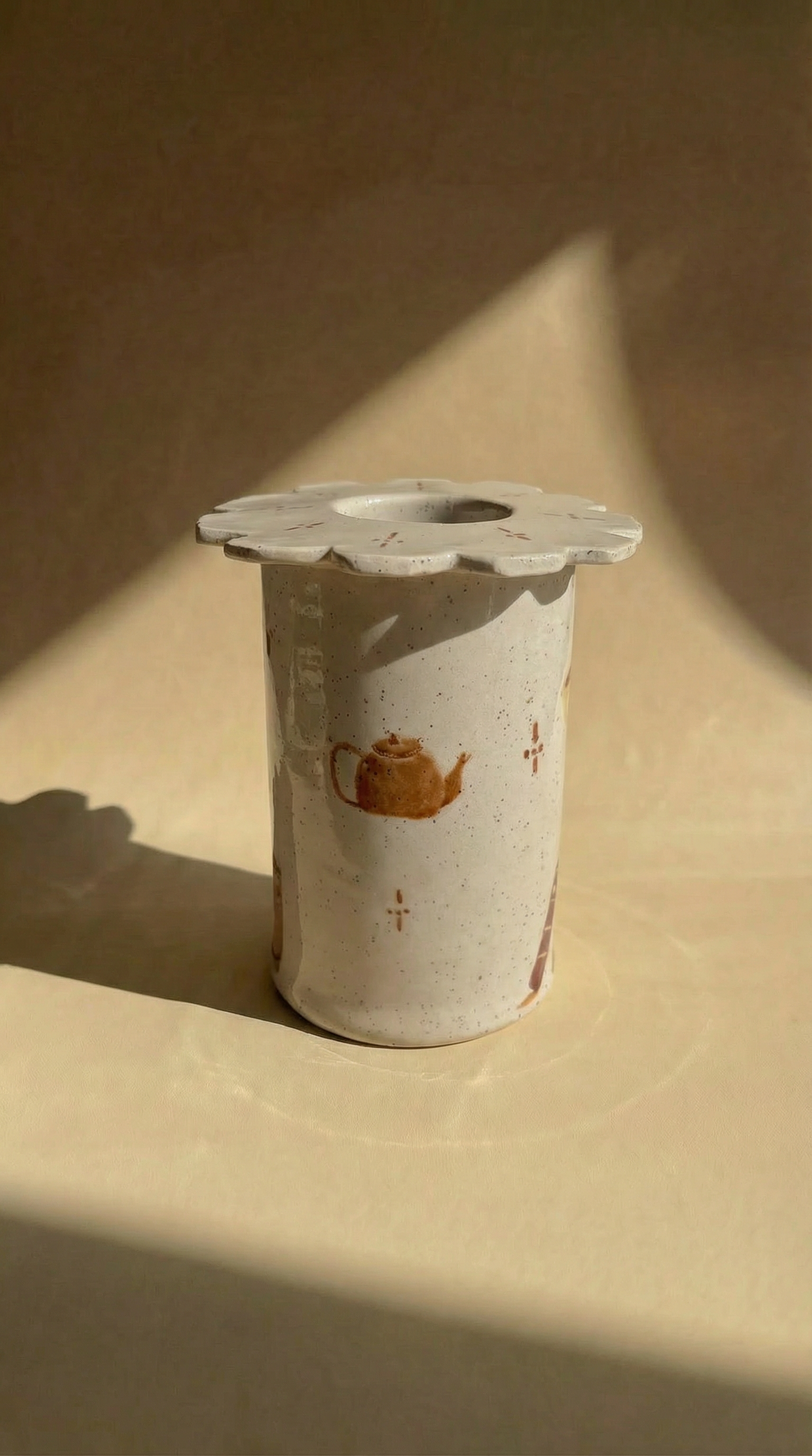 Cozy Moments . Vase & Candle and Incense Burner